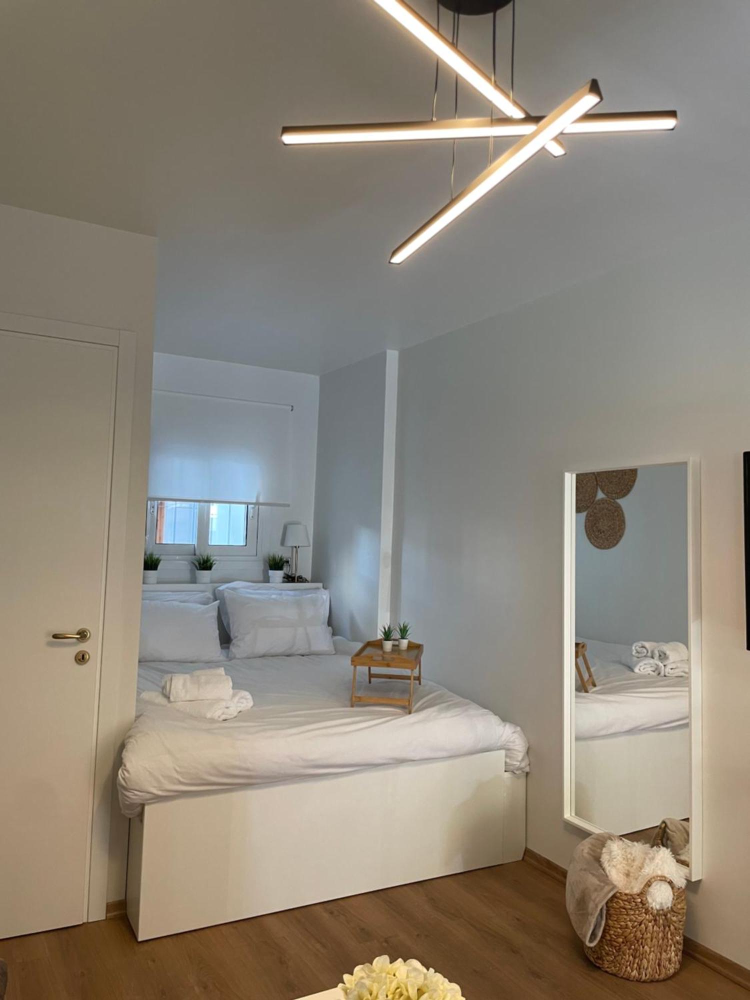 Persephone Stay Inn Элефсис Экстерьер фото